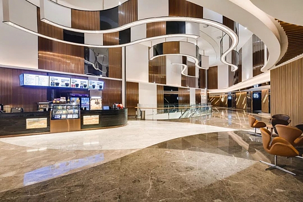 影院行业的劳斯莱斯，高端奢华，全部采用NEC激光放映机