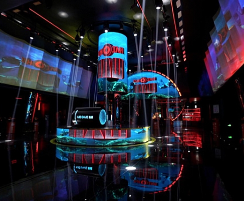 幻夜新生颠覆玩乐 NEC投影机携手派对航母缔造现象级沉浸光影PARTY K