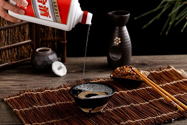 有屏更有品 NEC用NETRIX记录国酒茅台往事